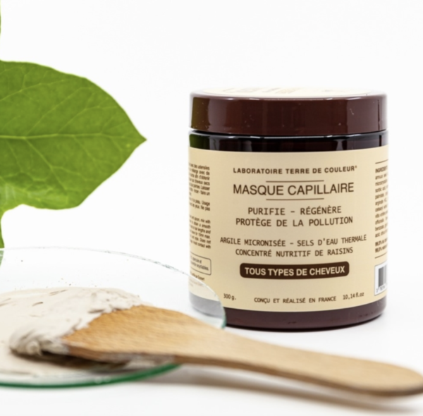 masque-capillaire-terre-de-couleur-depollue-les-cheveux-beauté-saine-santé-du-cheveux-cuir-chevelu-apaiser-exfolie-et-purifie-grain-d-orge-ma-boutique-holistique-oullins-lyon-rhone