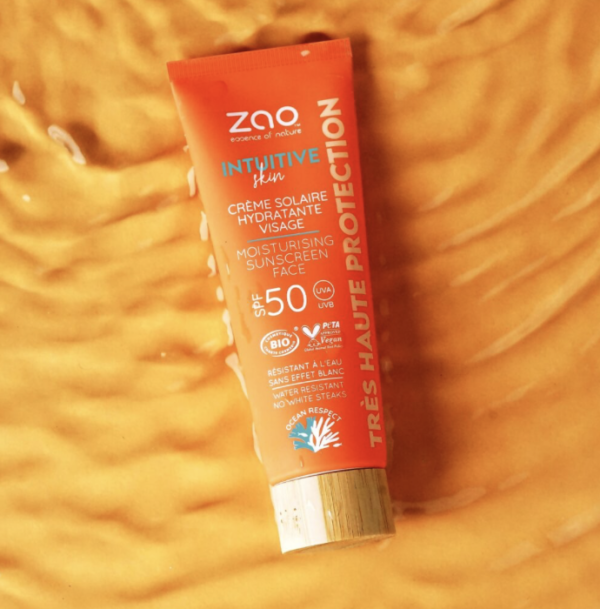 zao-creme-solaire-sans-traces-blanches-resiste-a-l'eau-tres-haute-protection-nourrit-convient-a-tout-les-types-de-peaux-grain-d-orge-oullins-ma-boutique-holistique-lyon-zao